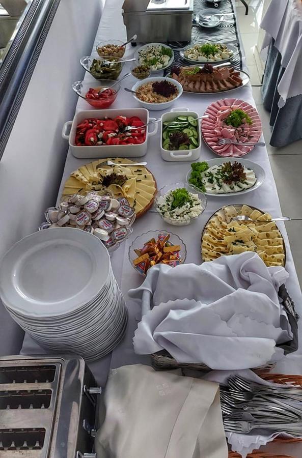 Hotel Junior 2 Krasków Εξωτερικό φωτογραφία