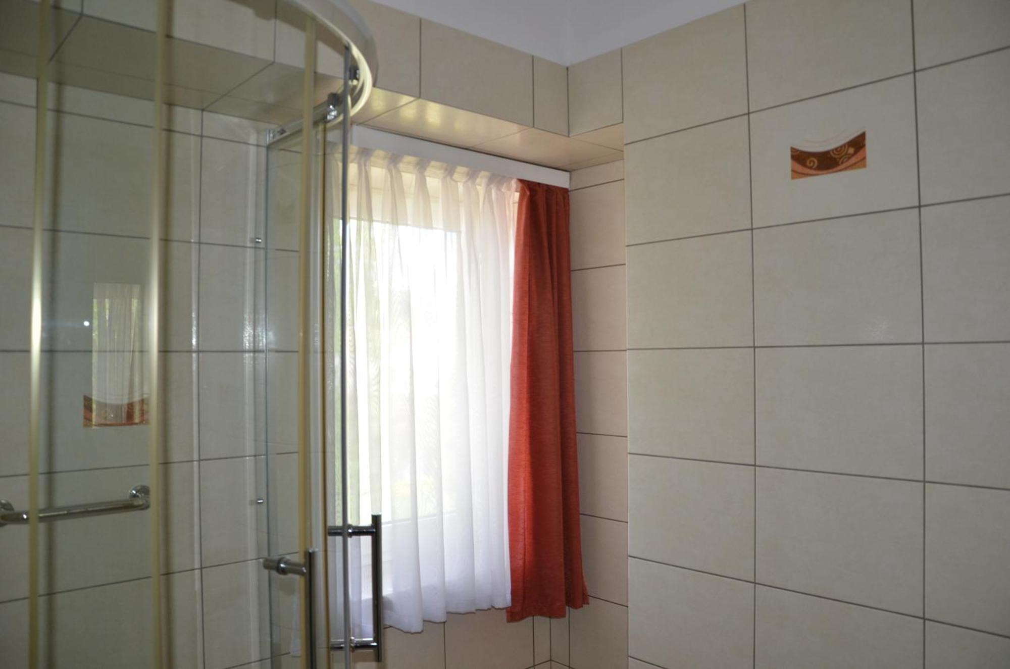 Hotel Junior 2 Krasków Εξωτερικό φωτογραφία