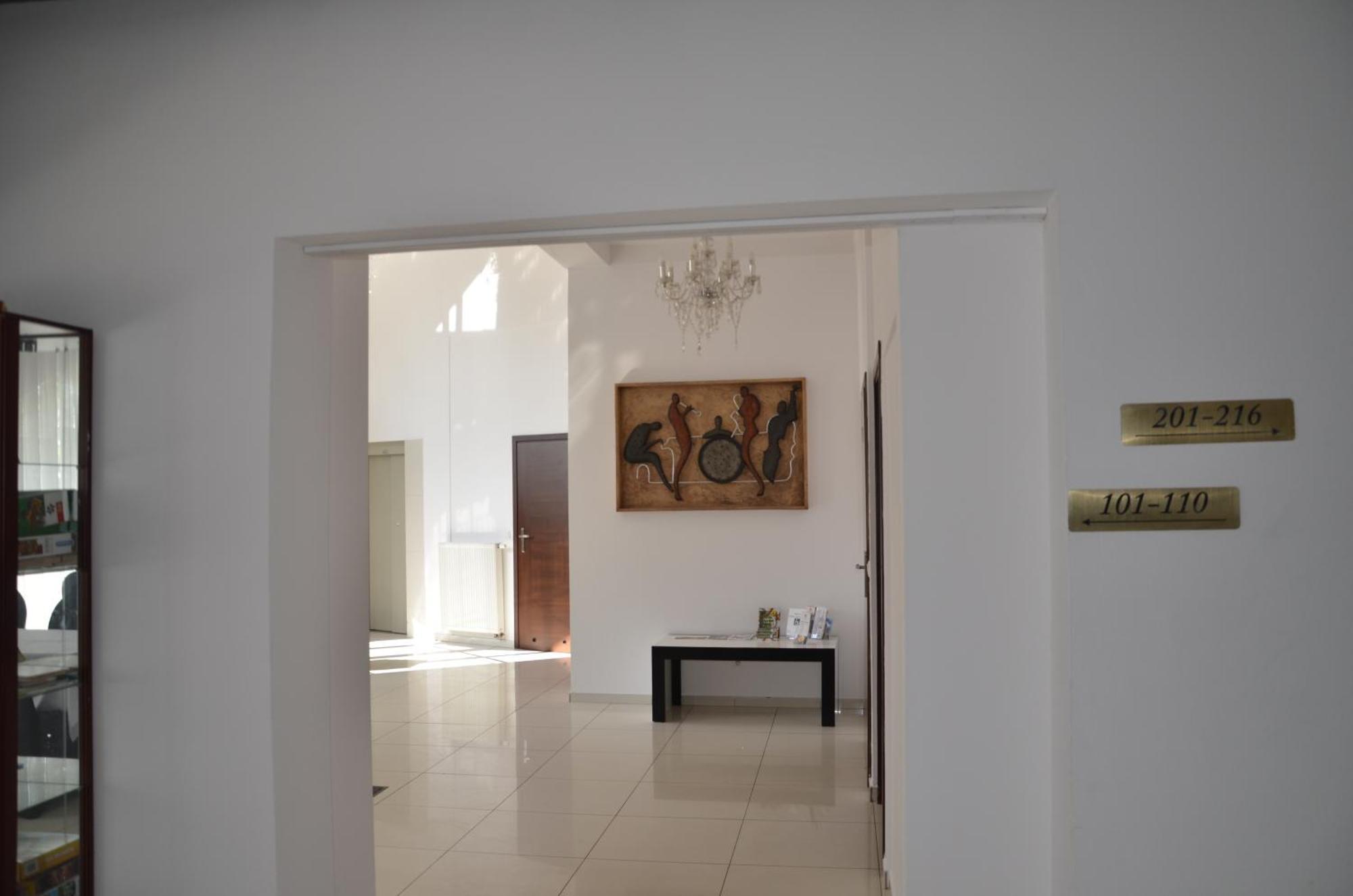 Hotel Junior 2 Krasków Εξωτερικό φωτογραφία
